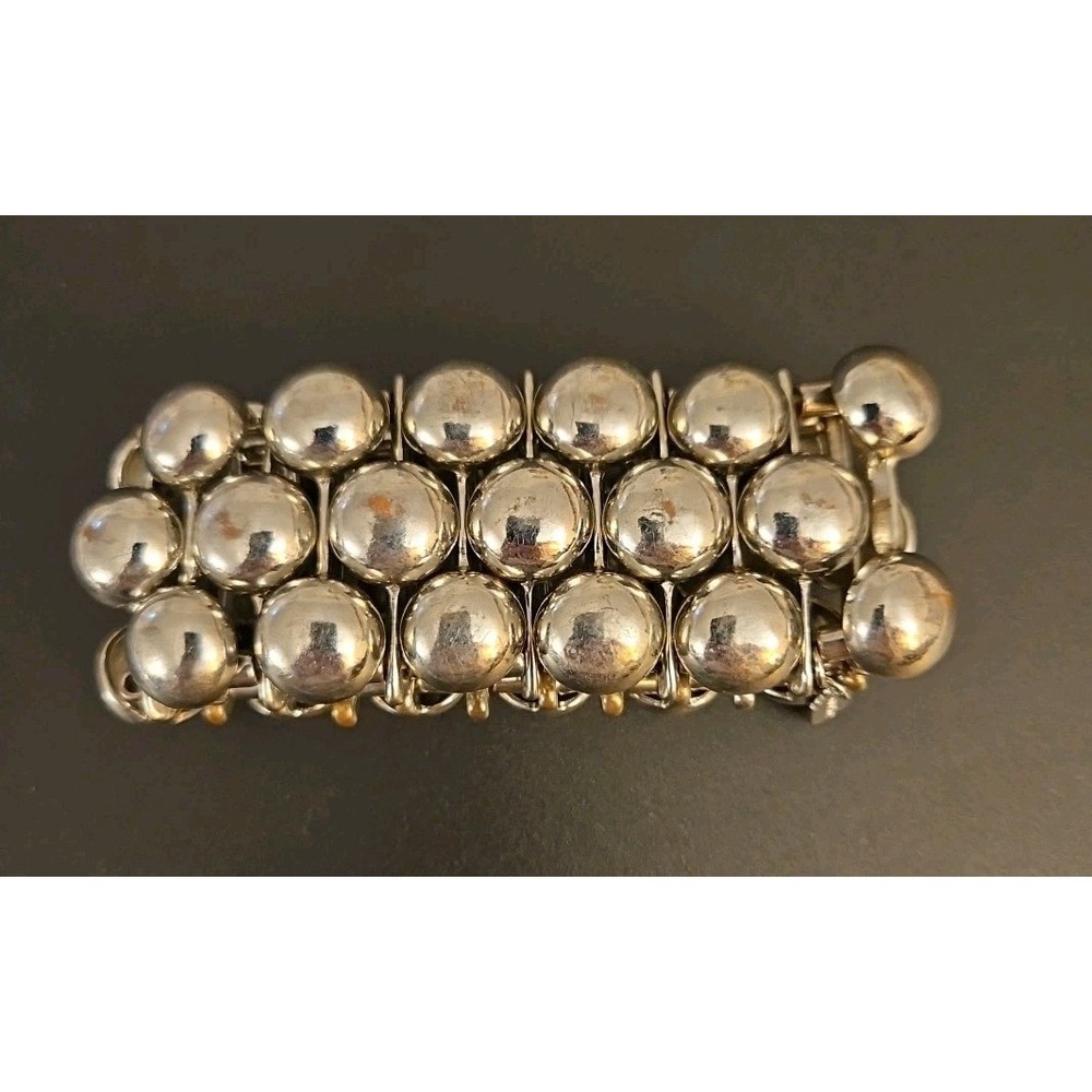 Vintage‎ NATASHA Silver Tone Ball Design Cuff Bracelet (518)
